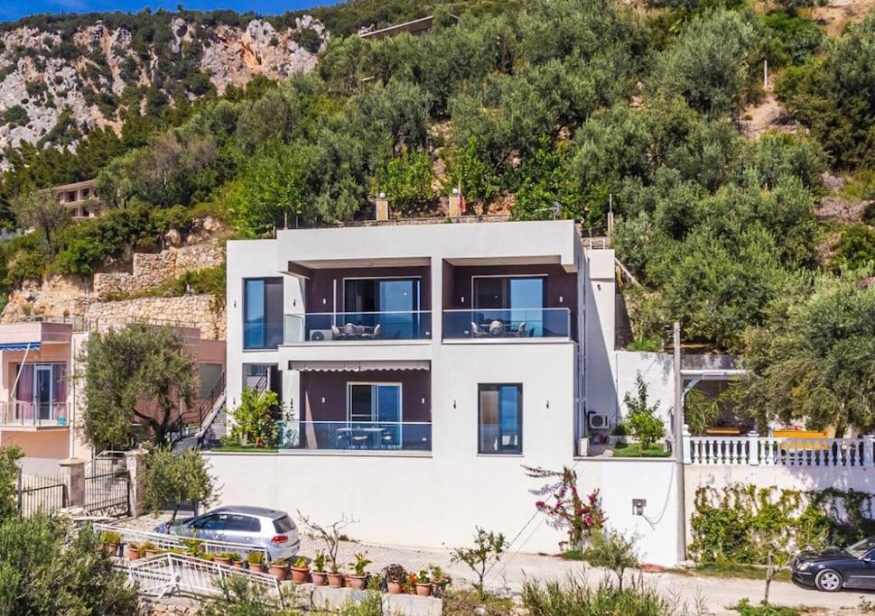 Apartamento Exclusive Seafront 3 Vlorë